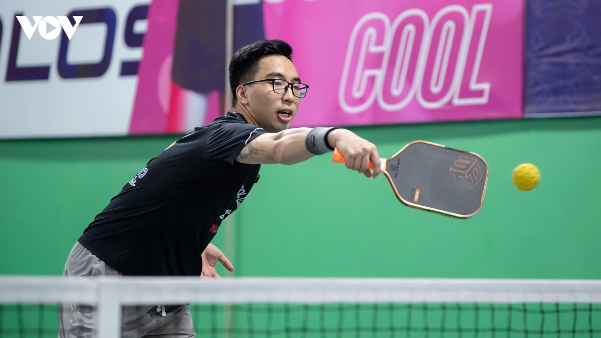Nhập môn Pickleball: Hướng dẫn 4 kỹ thuật Volley trái tay và cách sử dụng hợp lý