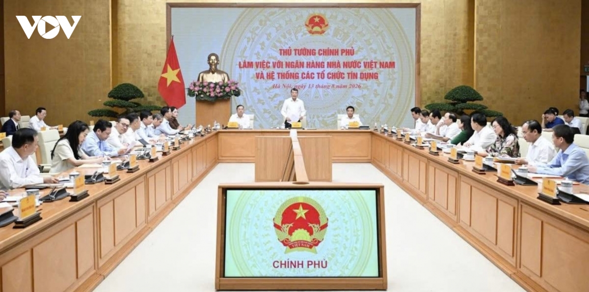 pm orders stable interest rates and lower lending costs to support growth picture 1