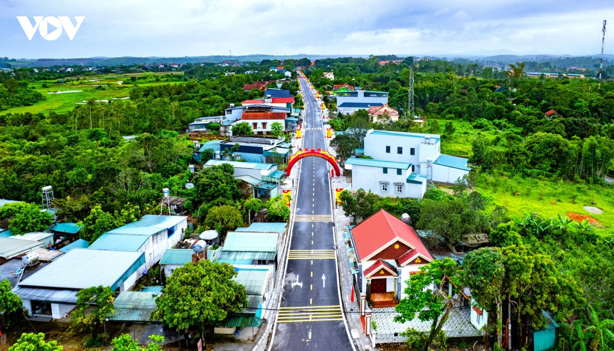 tu nhung met dat hien mo duong o vung bien hinh anh 1