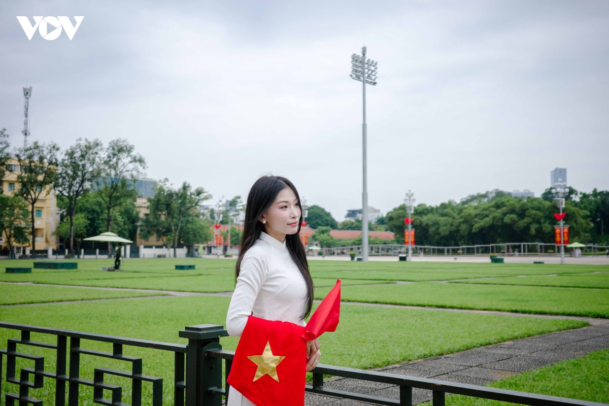 ve ba Dinh trong nhung ngay thang tam lich su hinh anh 7