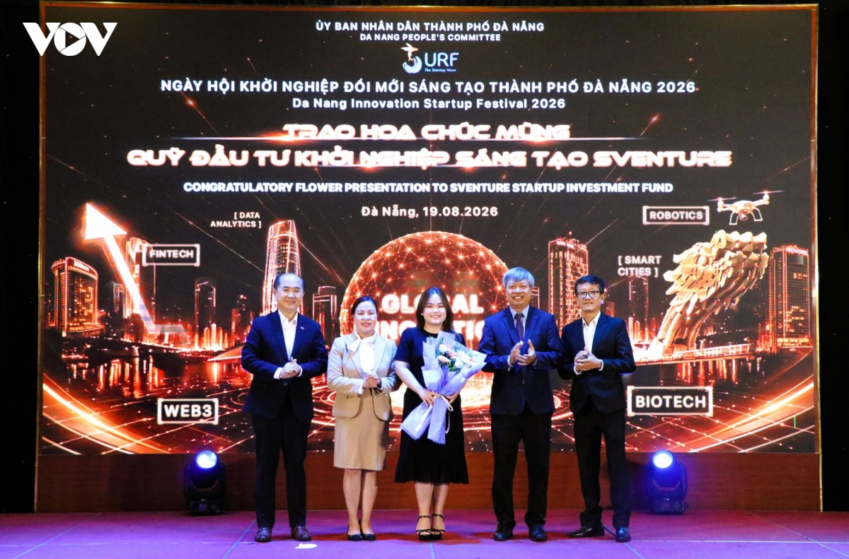 surf 2026 - diem cham giua y tuong va cuoc song hinh anh 3