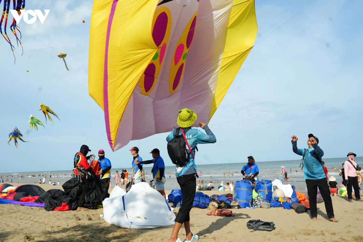 Rực rỡ Festival Diều Sầm Sơn, hút du khách dịp lễ 2/9