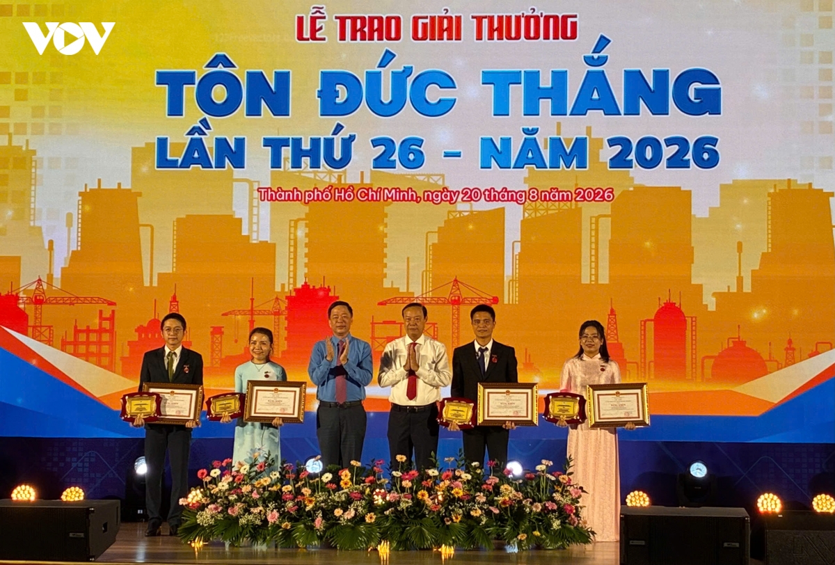 Vinh danh 11 kỹ sư, công nhân có sáng kiến làm lợi hàng tỉ đồng cho doanh nghiệp
