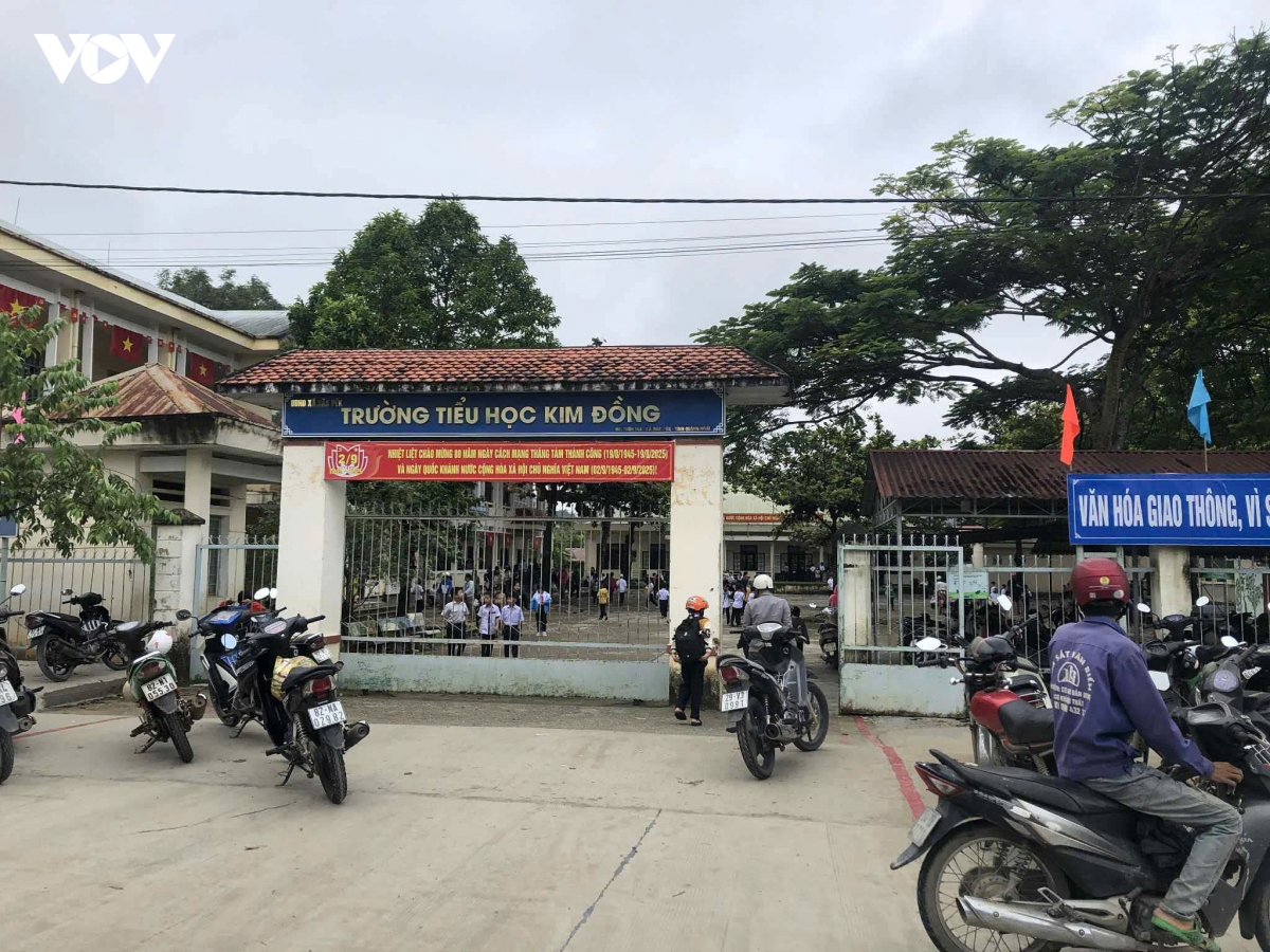 quang ngai giam 409 co so giao duc cong lap sau sap xep hinh anh 1