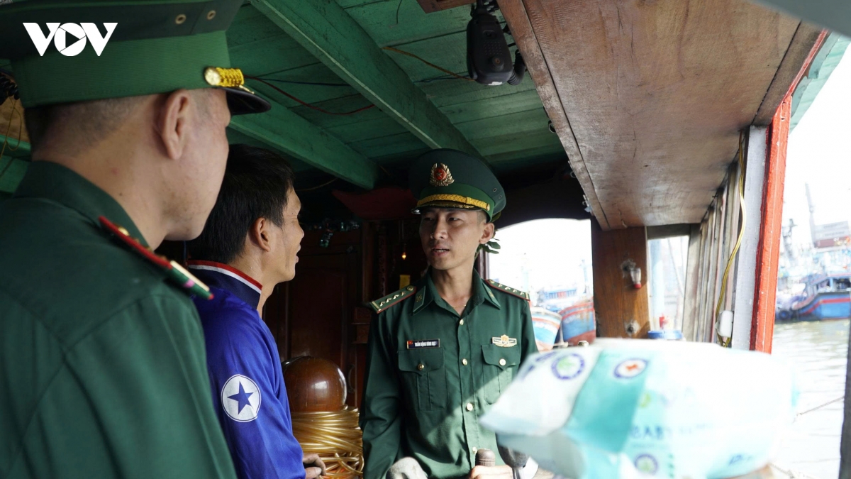 gia lai tang cuong tuyen truyen quy dinh moi, quyet liet chong khai thac iuu hinh anh 2