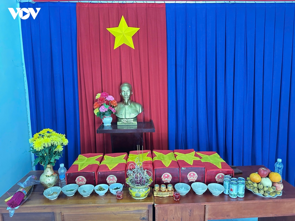 tay ninh quy tap them hai cot liet si tu loi ke cua nhan chung hinh anh 2
