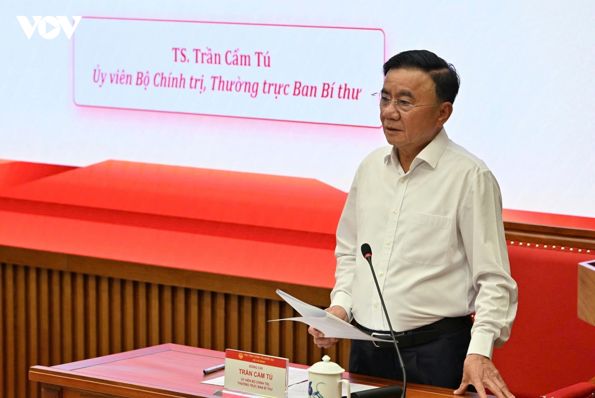 thuong truc ban bi thu trao doi ve xay dung Dang trong sach, vung manh toan dien hinh anh 1
