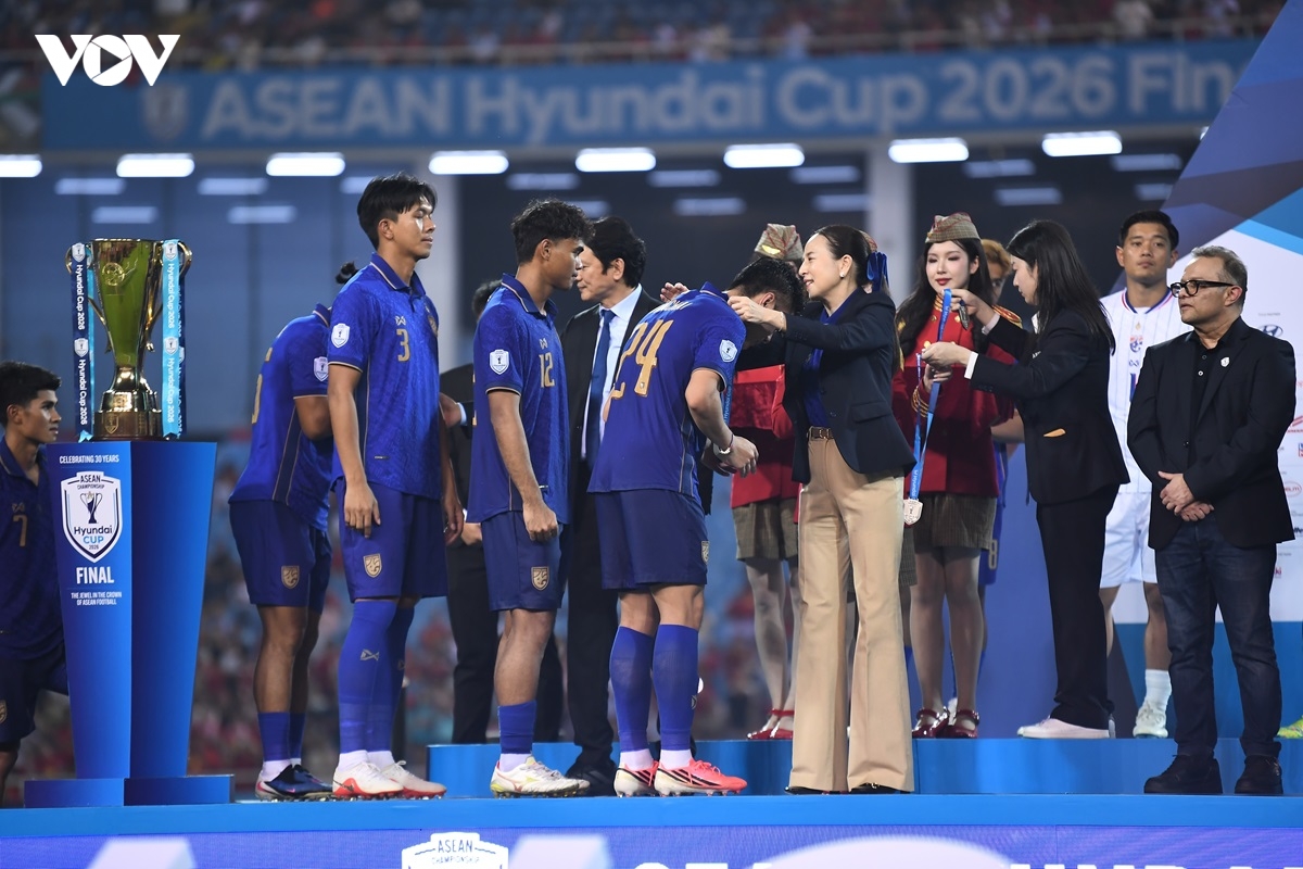 cau thu thai lan buon ba khi thua Dt viet nam o chung ket asean cup 2026 hinh anh 1