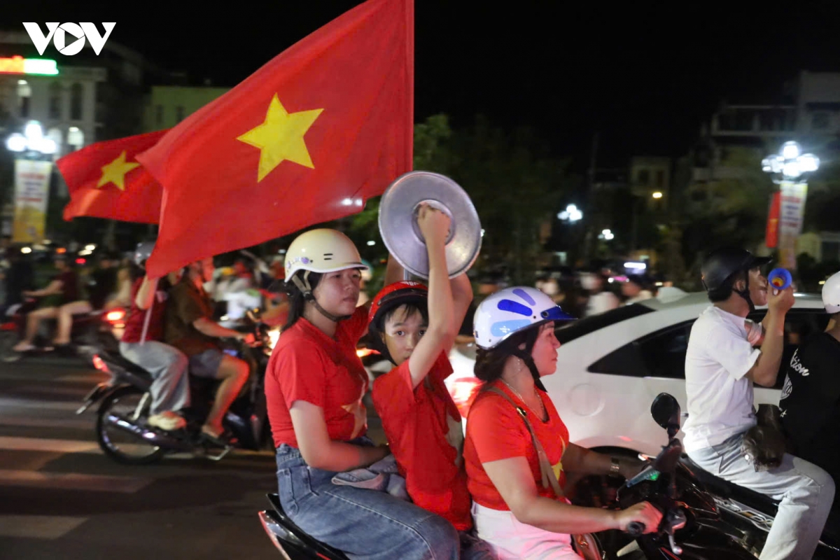 cDv cuong nhiet an mung chuc vo dich asean cup 2026 cua Dt viet nam hinh anh 45