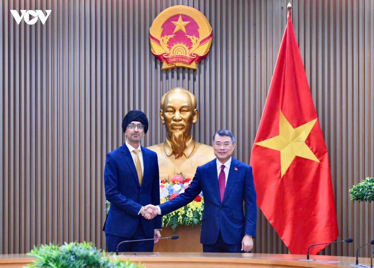 thu tuong le minh hung tiep Dai su singapore rajpal singh hinh anh 1