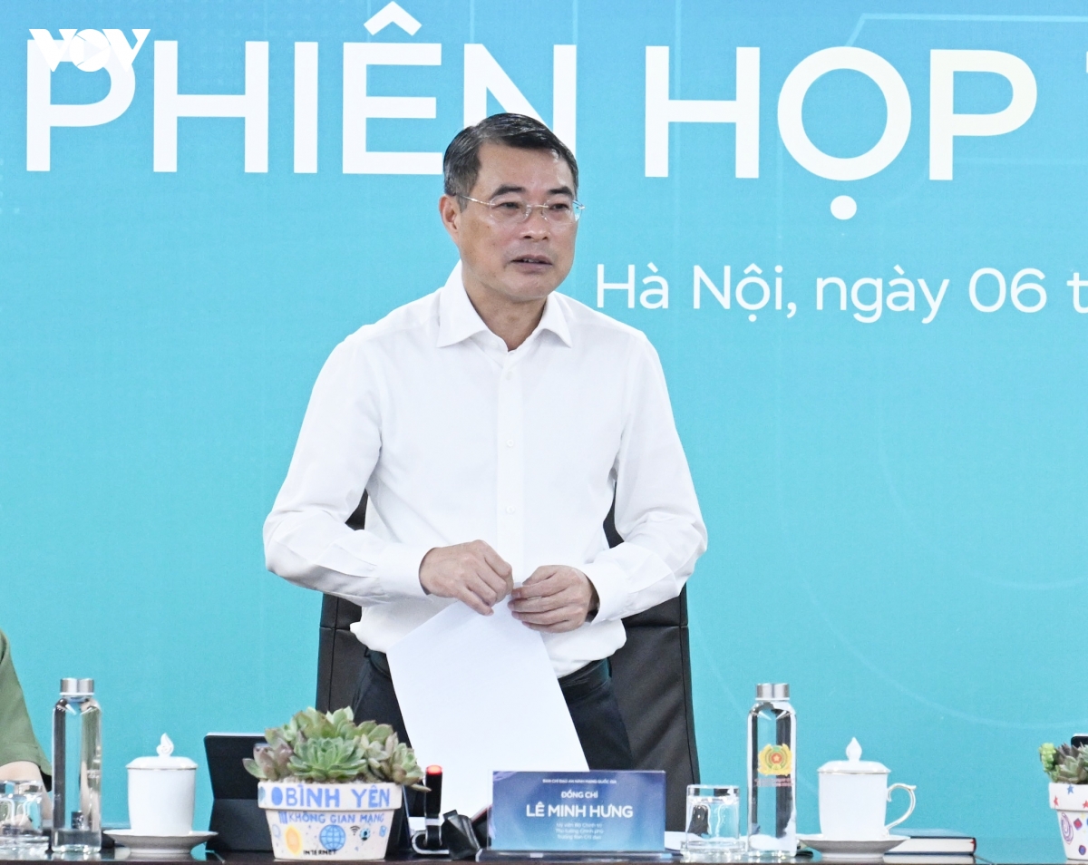 thu tuong le minh hung chu tri hop ban chi dao an ninh mang quoc gia hinh anh 1