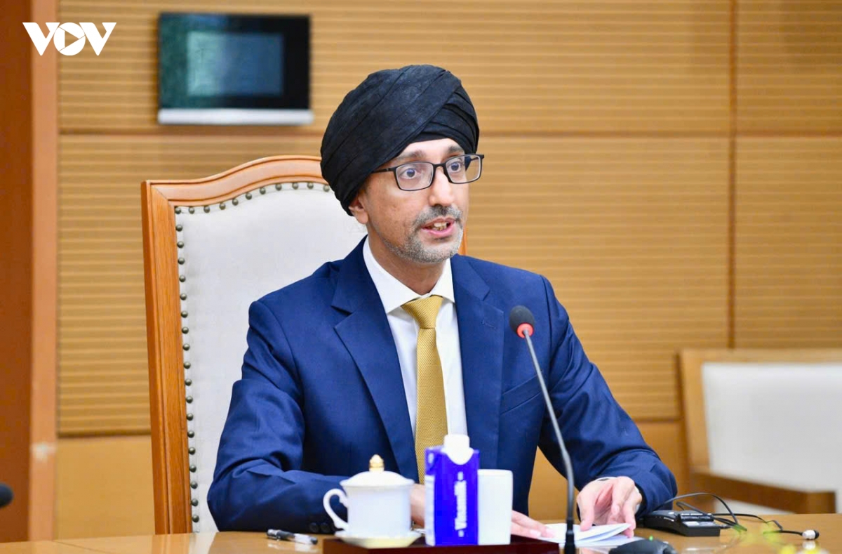 thu tuong le minh hung tiep Dai su singapore rajpal singh hinh anh 5
