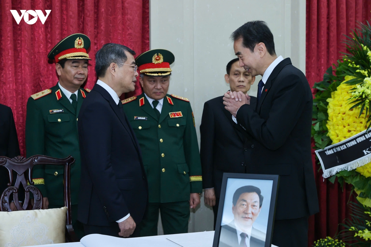 thu tuong le minh hung vieng nguyen thu tuong trung quoc chu dung co hinh anh 4
