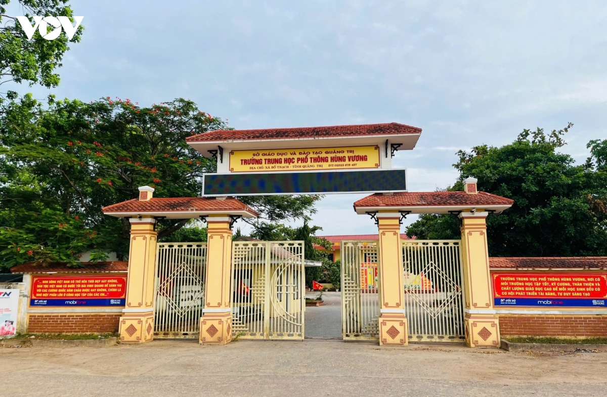 quang tri se som ban hanh khung tieu chi nhan su trong sap xep truong hoc hinh anh 1