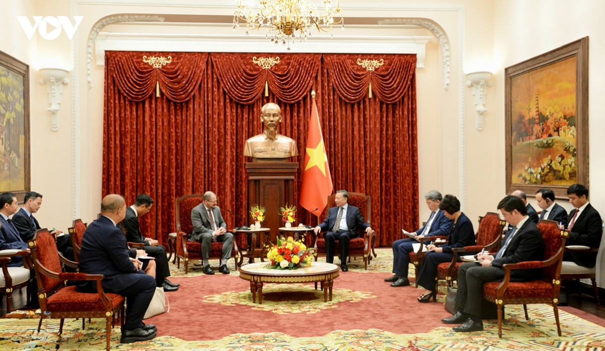 qualcomm eyes vietnam as a major global ai r d hub for future growth picture 2