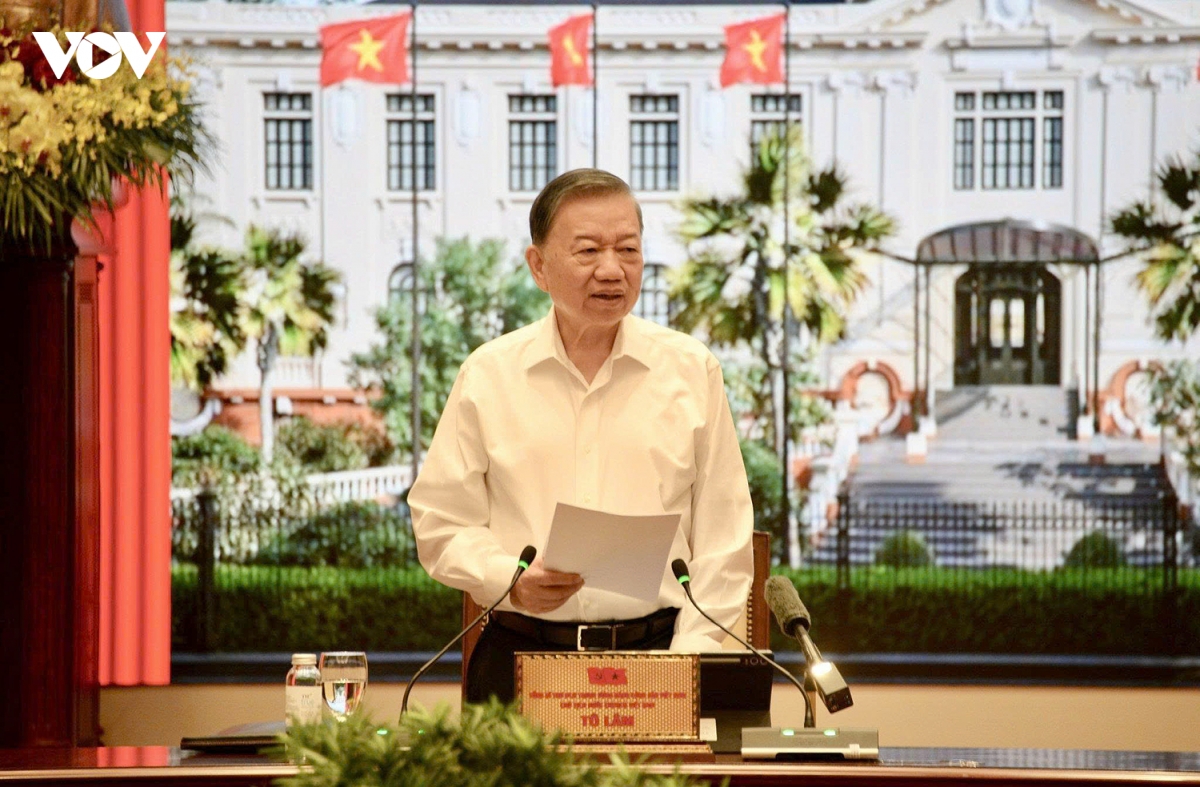 tong bi thu, chu tich nuoc to lam lam viec voi cac co quan ve trong dung nhan tai hinh anh 1