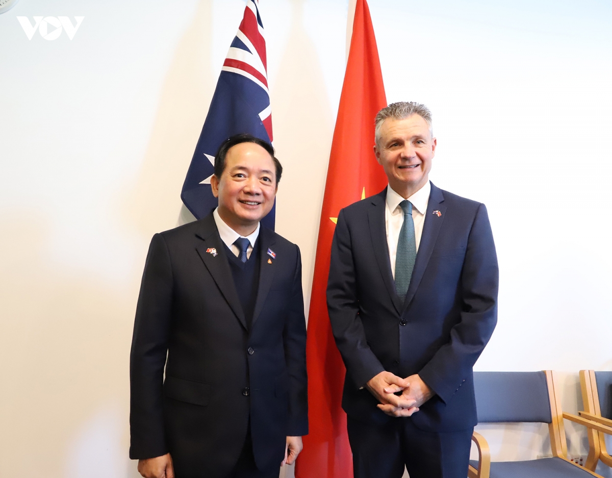 truong ban tuyen giao trung uong trinh van quyet gap Dong bo truong australia hinh anh 1