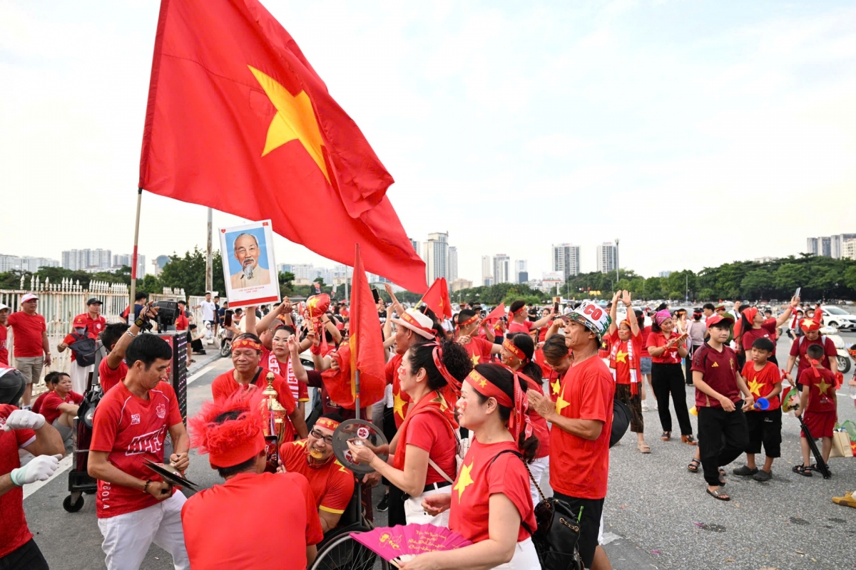 trUc tiEp viet nam 3-1 campuchia bang a asean cup 2026 may man mim cuoi hinh anh 32