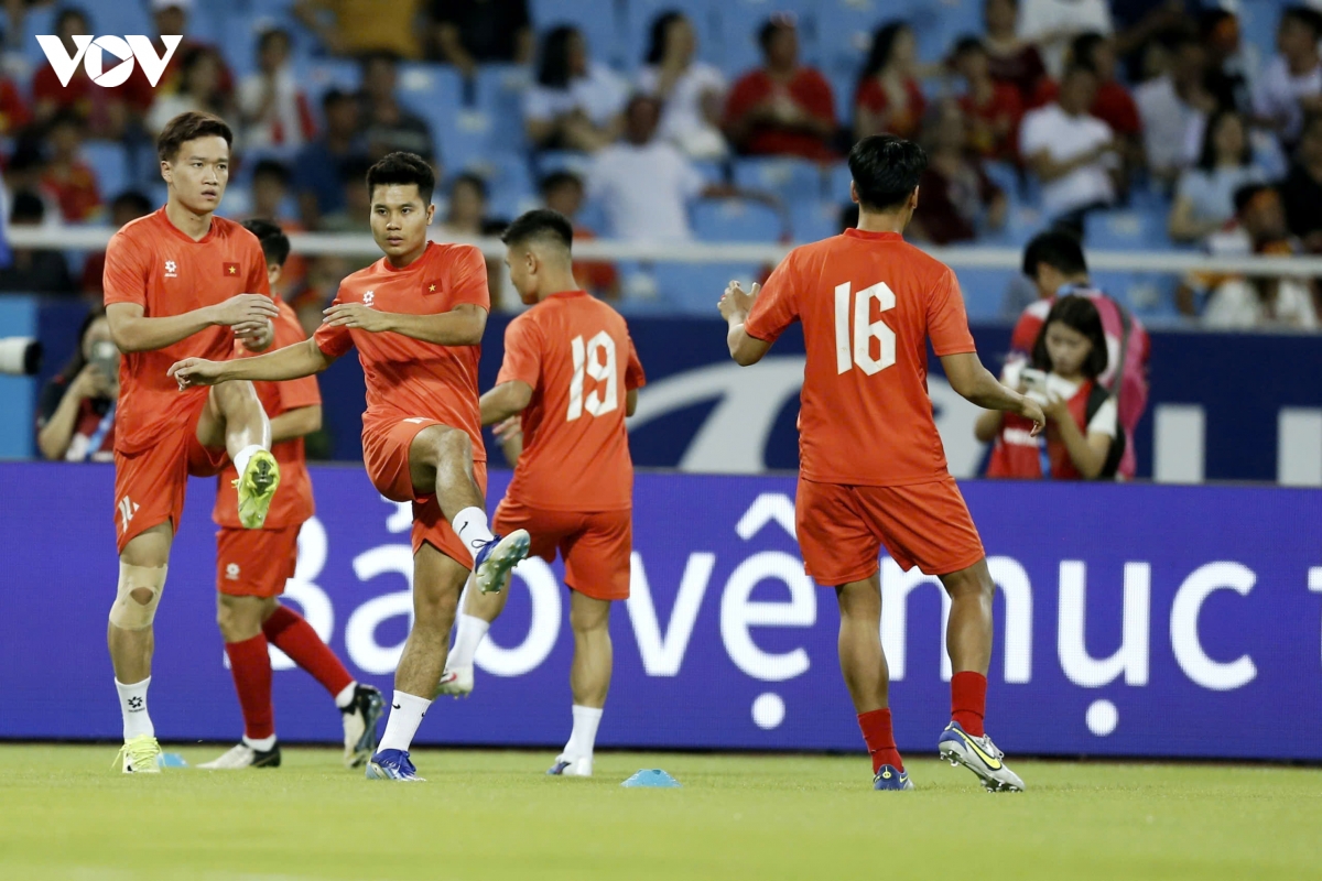 trUc tiEp viet nam 3-1 campuchia bang a asean cup 2026 may man mim cuoi hinh anh 20