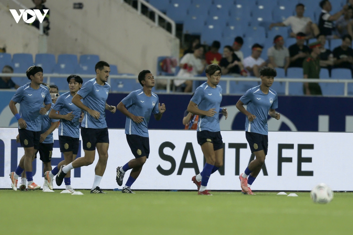 trUc tiEp viet nam 3-1 campuchia bang a asean cup 2026 may man mim cuoi hinh anh 24