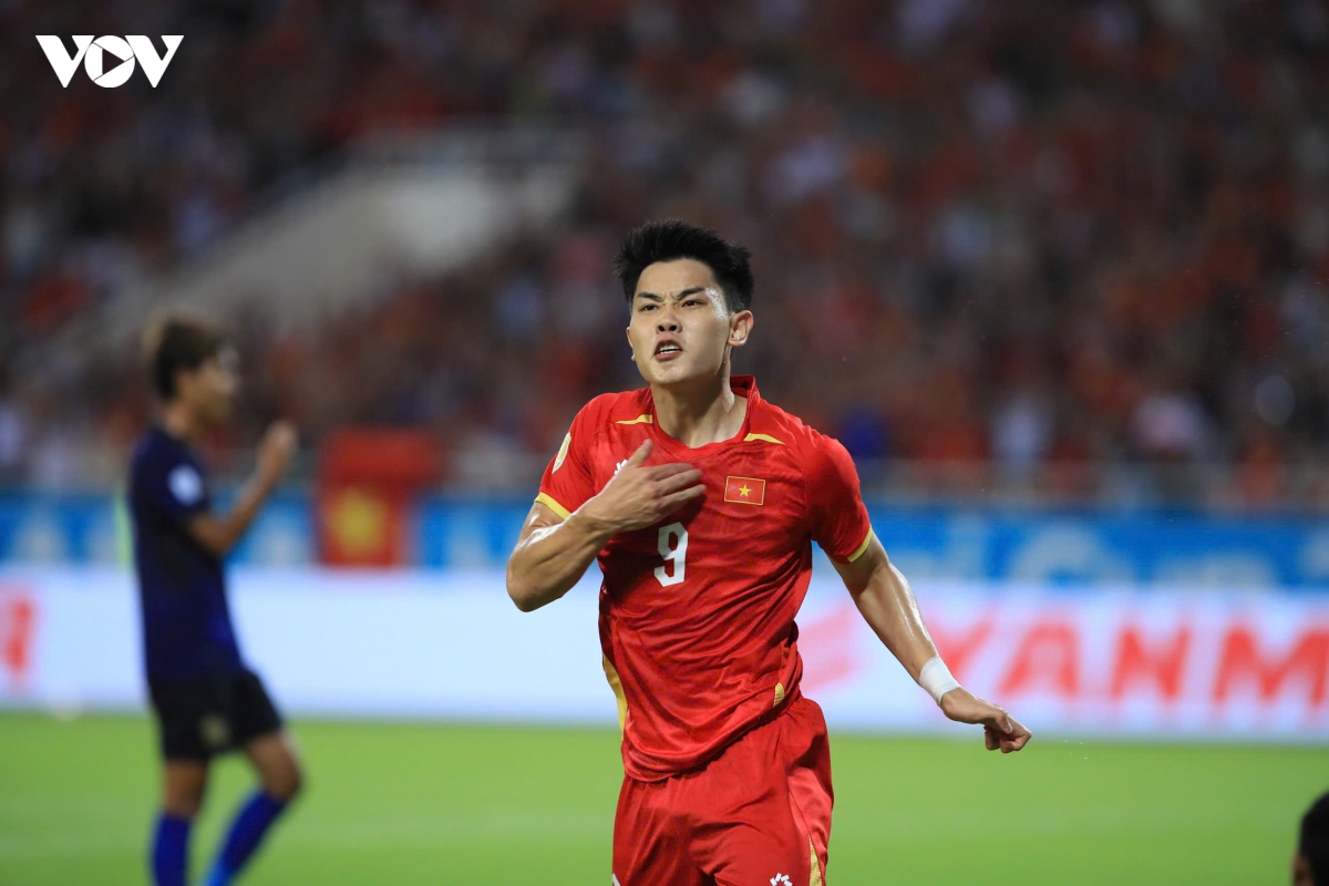 trUc tiEp viet nam 3-1 campuchia bang a asean cup 2026 may man mim cuoi hinh anh 11