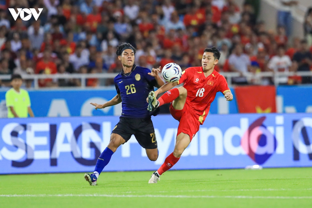Dinh bac va xuan son toa sang, viet nam tien vao ban ket asean cup 2026 hinh anh 6