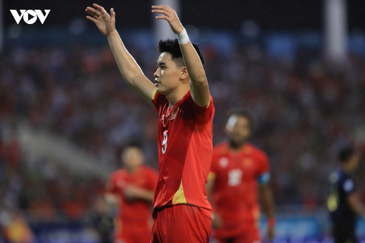 ket qua asean cup 2026 toi 7-8 Dinh bac ruc sang, Dt viet nam thang de campuchia hinh anh 14