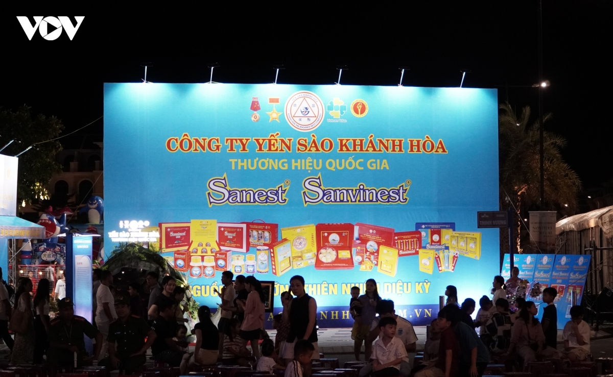 quang tri - khanh hoa tu mien hoa lua den vinh ngoc xanh hinh anh 9