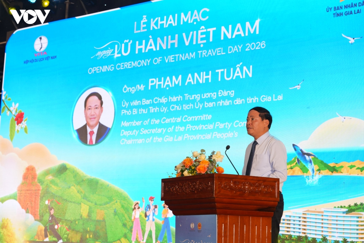 ngay lu hanh viet nam lan thu ii tai gia lai ket noi bien xanh voi dai ngan hinh anh 1