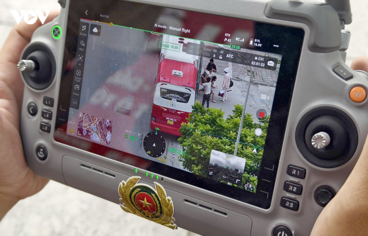 uav ho tro csgt ha noi phat hien hang loat vi pham tren vanh dai 3 hinh anh 2