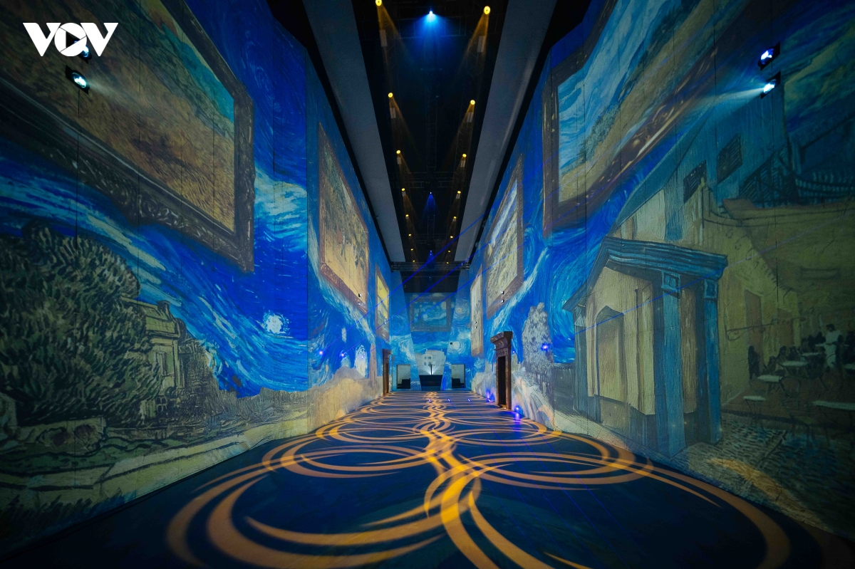 van gogh xuyen khong den ha noi, dua nguoi xem buoc vao the gioi trong tranh hinh anh 6