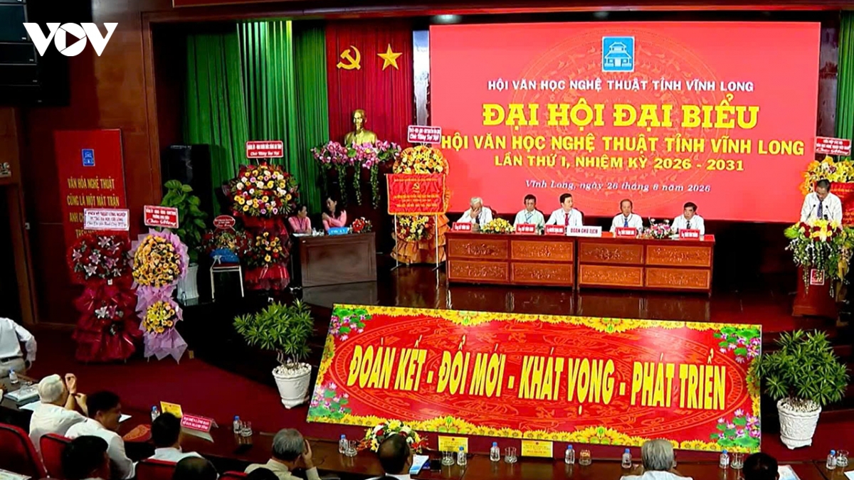 Ong nguyen trong nghia duoc bau lam chu tich hoi van hoc nghe thuat tinh vinh long hinh anh 2