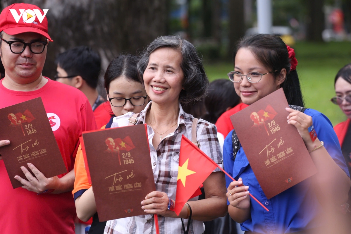 nguoi dan Da nang xuyen khong ve quang truong ba Dinh lich su dip quoc khanh 2 9 hinh anh 9