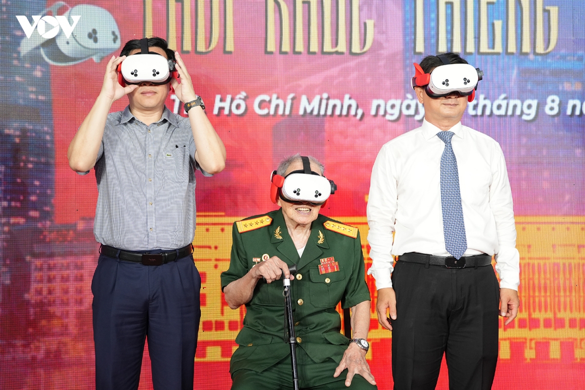 nguoi dan Da nang xuyen khong ve quang truong ba Dinh lich su dip quoc khanh 2 9 hinh anh 7