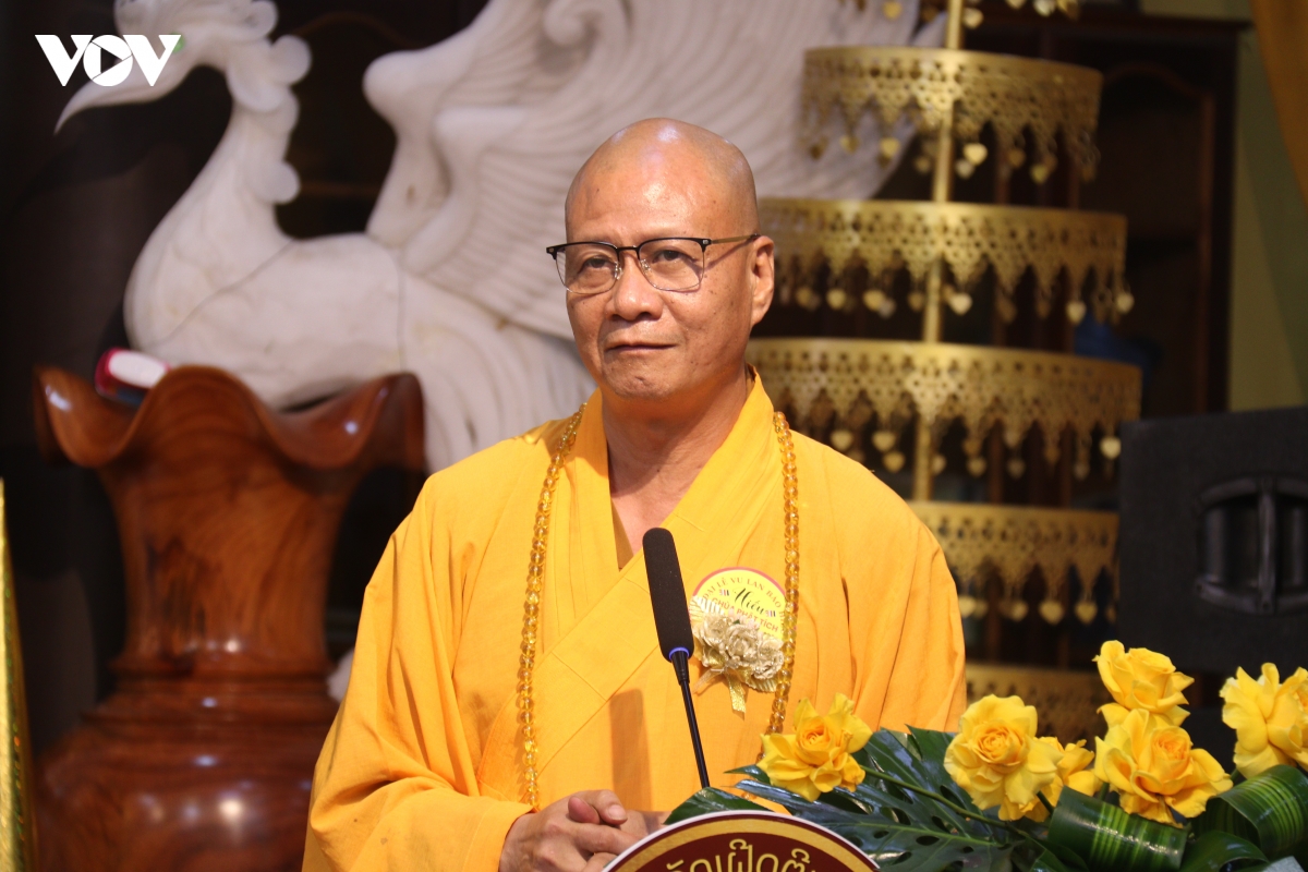 Am ap le vu lan bao hieu cua cong dong nguoi viet tai lao hinh anh 2