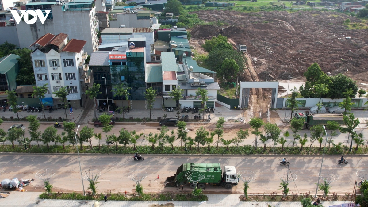 vanh dai 2,5 vua hoan thien da thanh duong van chuyen dat, bui phu nha dan hinh anh 1