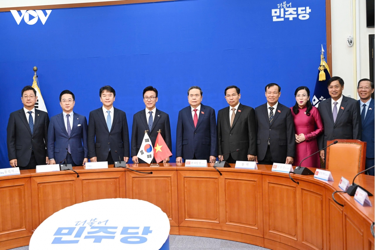 chu tich quoc hoi tiep chu tich Dang dan chu Dong hanh kim min seok hinh anh 4