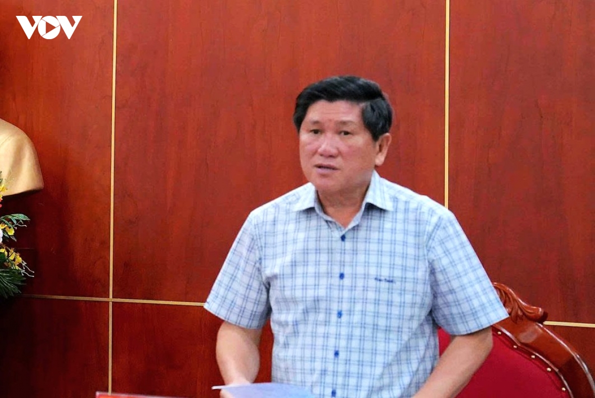 tap trung chong ngap, ho tro nguoi dan giam thieu thiet hai tai ca mau hinh anh 1