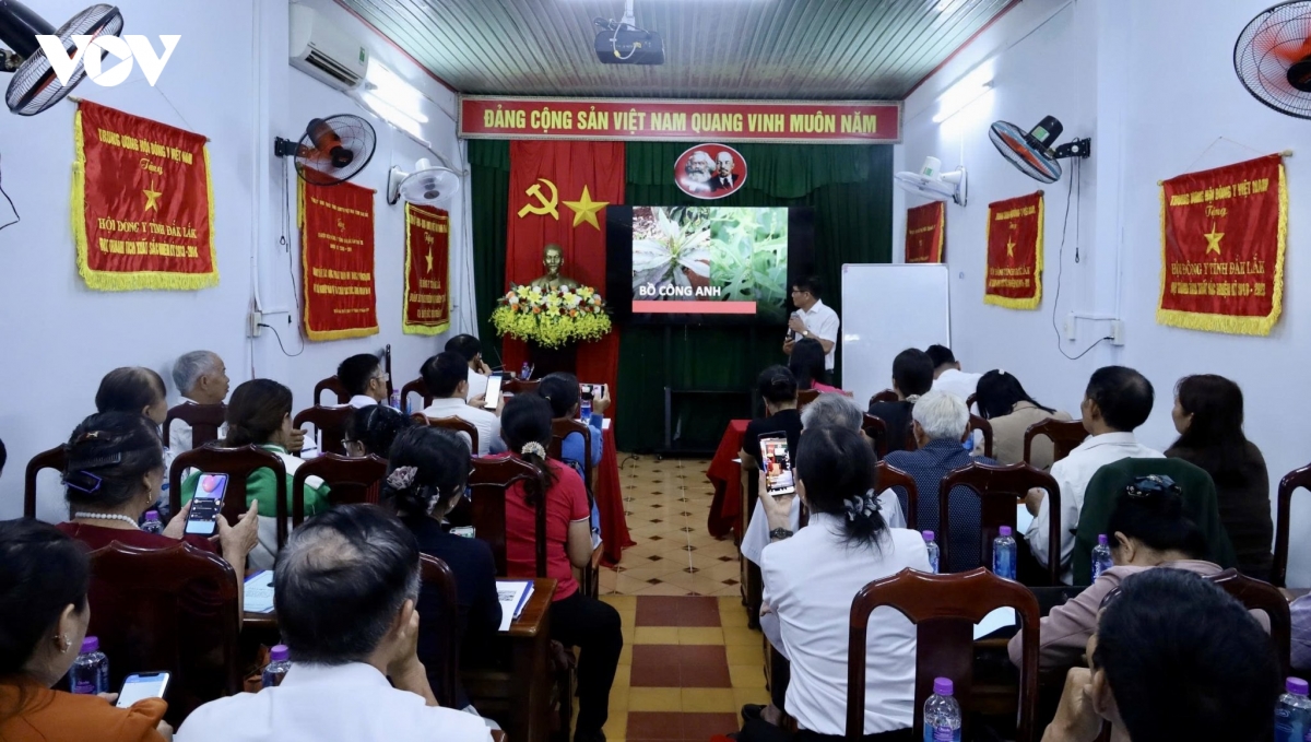 cay thuoc nam gan voi bao ton va su dung an toan duoc lieu hinh anh 2