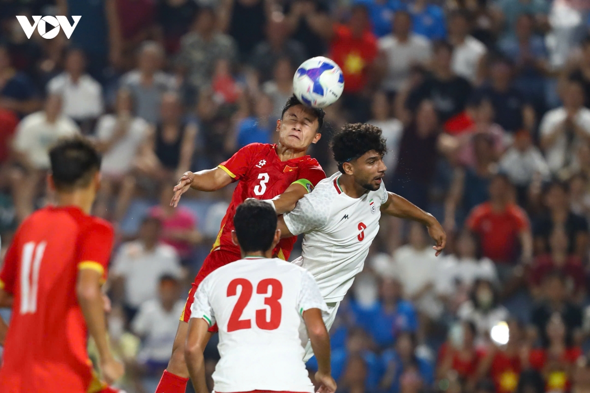 truc tiep u20 viet nam 1-2 u20 iran tra gia dat vi sai lam hinh anh 1