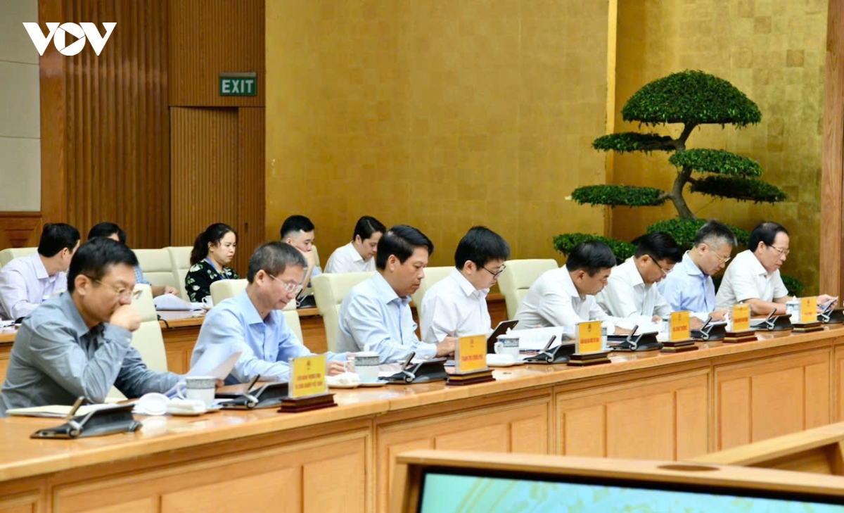 thu tuong lam viec voi cac bo, nganh ve hoan thien 4 du an luat quan trong hinh anh 4