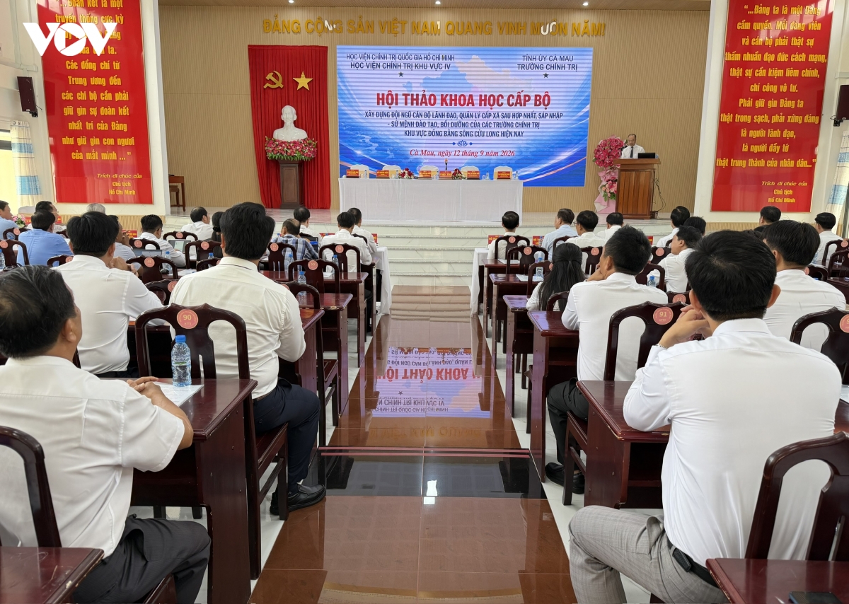 Dbscl tang cuong dao tao can bo cap xa sau hop nhat, sap nhap hinh anh 1