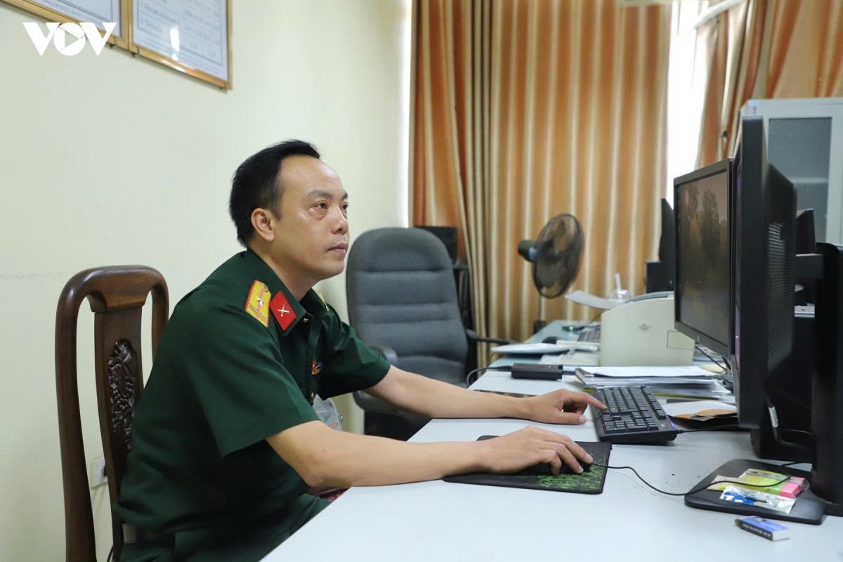 chuyen doi so tu phong lam viec den thao truong hinh anh 2