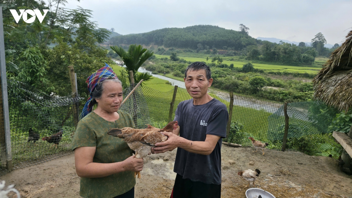 thanh hoa trao can cau , tao sinh ke ben vung cho dong bao vung dan toc thieu so hinh anh 3