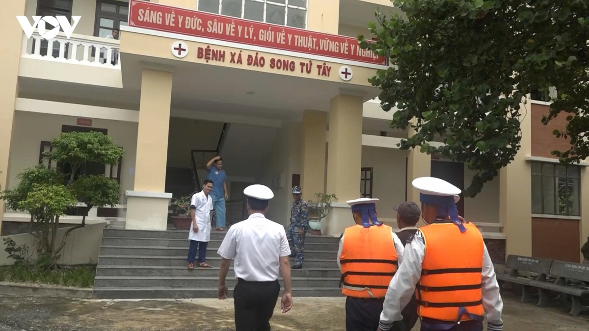 benh xa song tu tay cap cuu ngu dan bi tai nan lao dong hinh anh 2