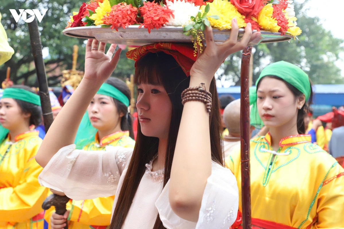 giu net xua trong le ruoc chan nhang o den bao loc, ninh binh hinh anh 10