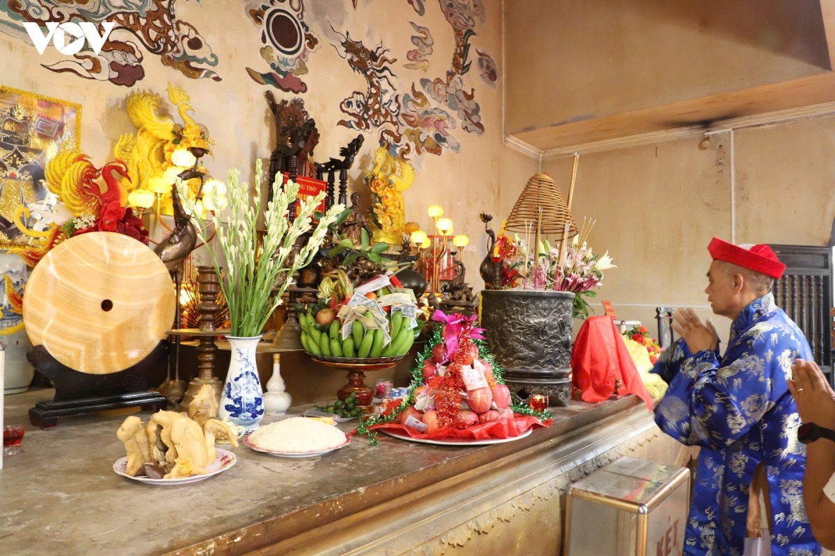 giu net xua trong le ruoc chan nhang o den bao loc, ninh binh hinh anh 5
