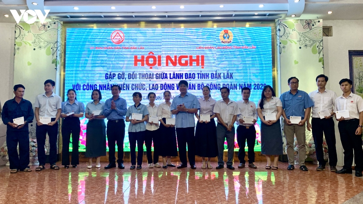 Dak lak doi thoai, thao go nhung van de nguoi lao dong quan tam hinh anh 3