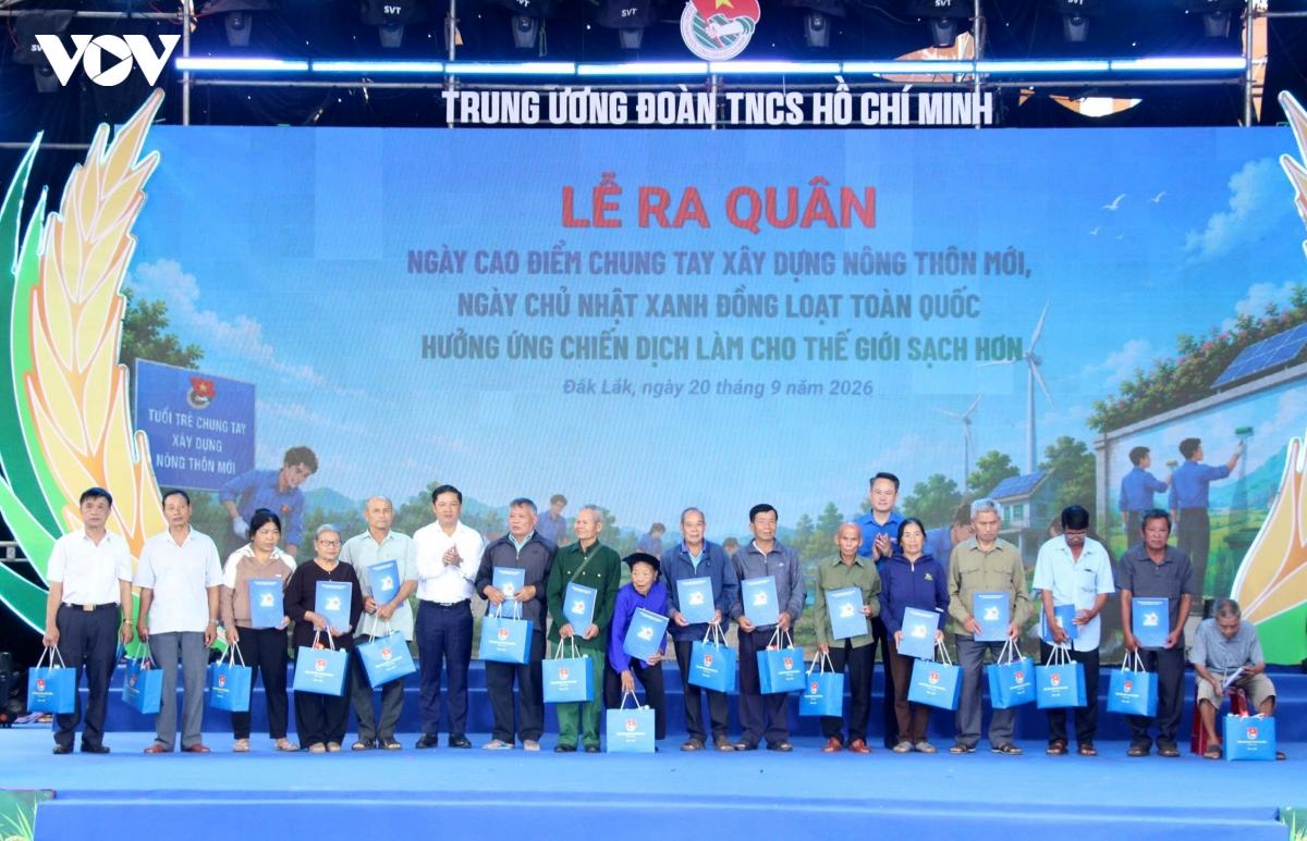 tuoi tre ra quan xay dung nong thon moi, bao ve moi truong hinh anh 2