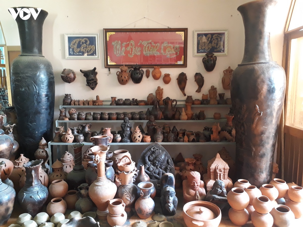 le hoi gom bau truc - dau an van hoa cham hinh anh 5